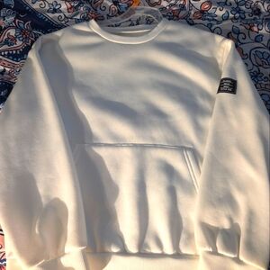 BRAND NEW Shein Classic White Crewneck Sweat shirt/Light Weight